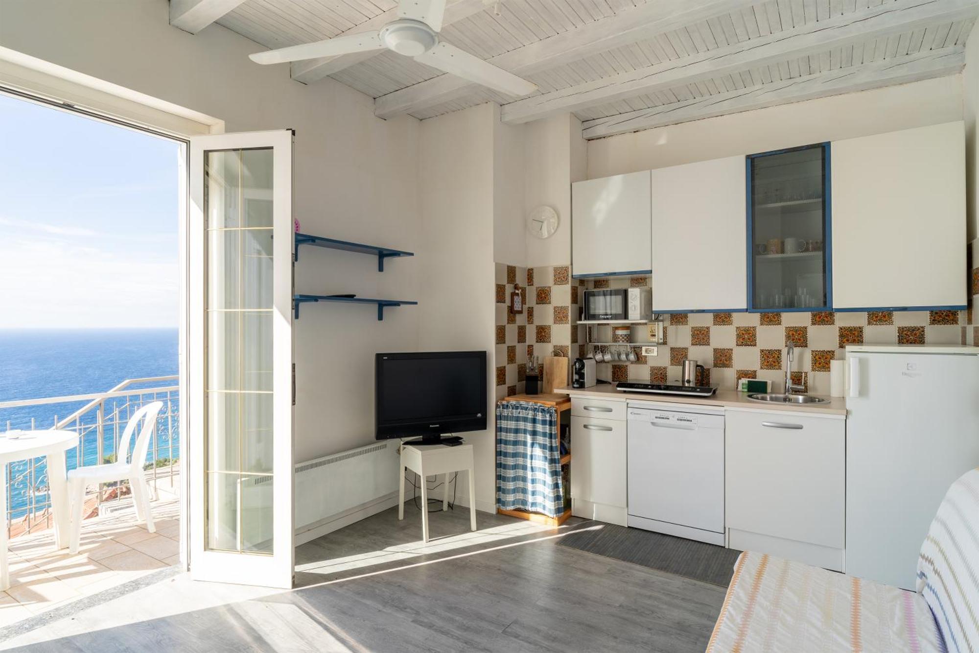Casa Grimaldi - Terrace & Sea View Leilighet Ventimiglia Eksteriør bilde